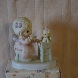 Precious Moments 1994 Members only Sharing figurine w/ original box & receipt